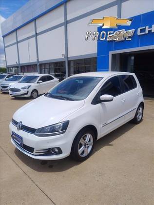 VOLKSWAGEN FOX 1.6 MSI HIGHLINE 16V FLEX 4P MANUAL